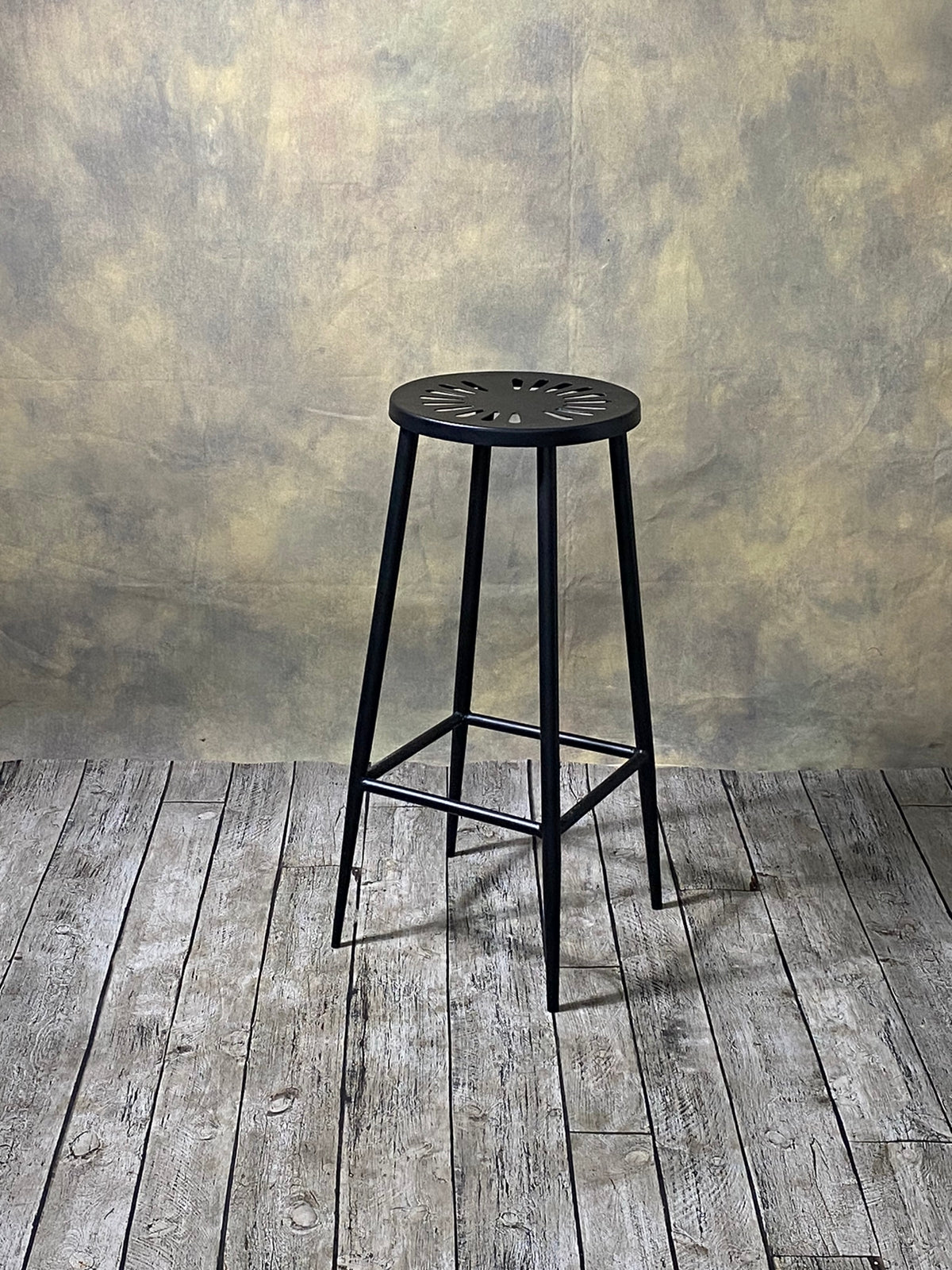 Metallic Powder Coated Stool Prop